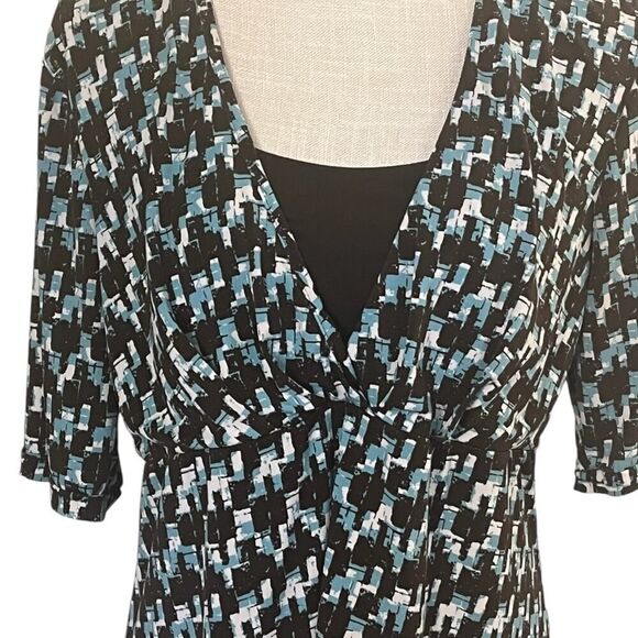 Apt. 9 - Lg 1 Piece Layered Look Brown Tank & Turquoise Combo Top, Short Sleeve - Picture 5 of 5